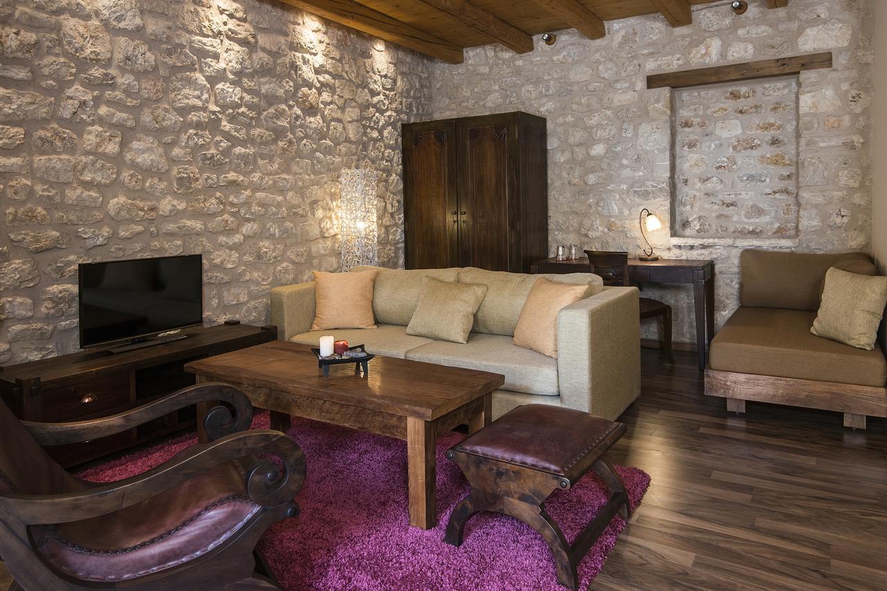 Elafos Spa Hotel Ellinikón エクステリア 写真